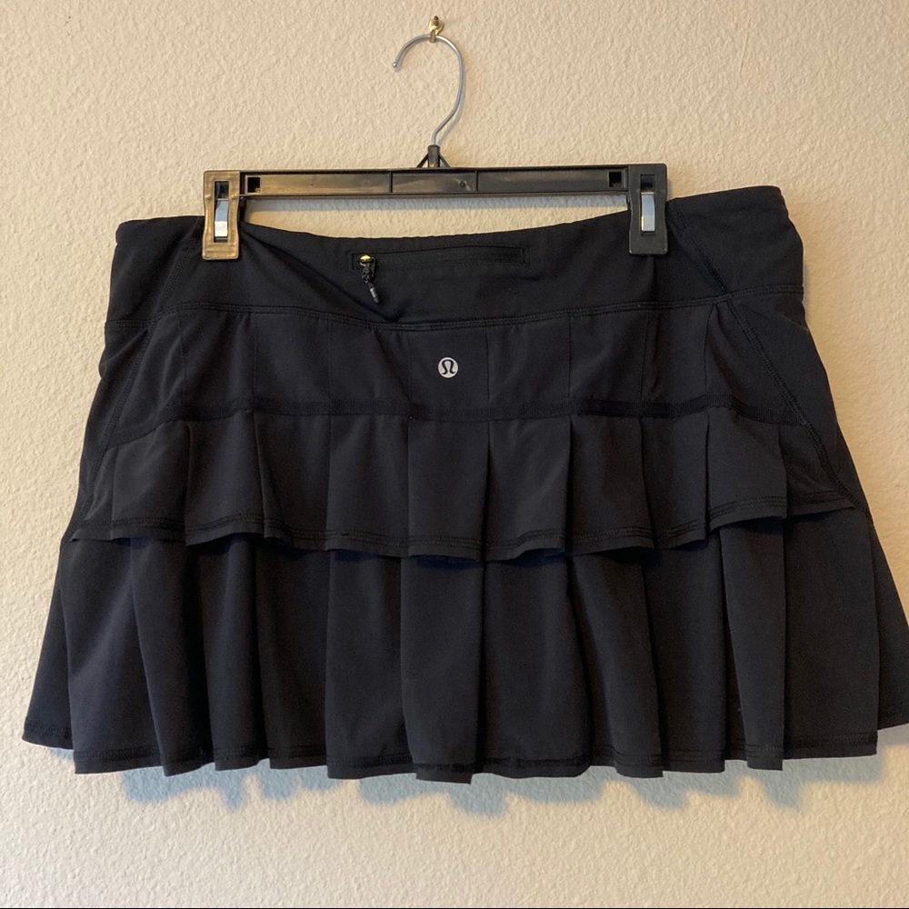 Lululemon run pace setter skirt